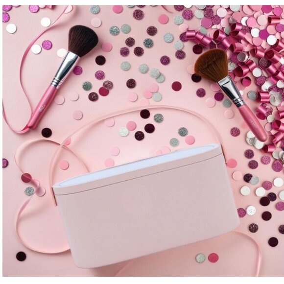 2025 Makeup Case with Mirror, Portable Cosmetics Box with LED Lighted Mirror - Picture 2 of 9